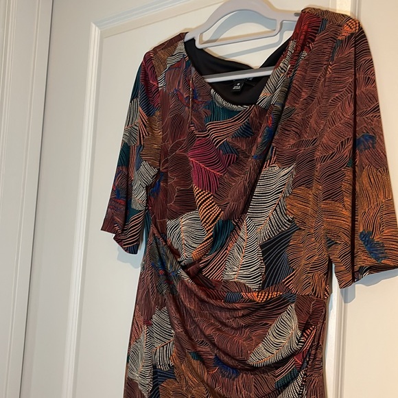 Multicolored Leaf Print Faux Wrap Dress - Picture 4 of 12